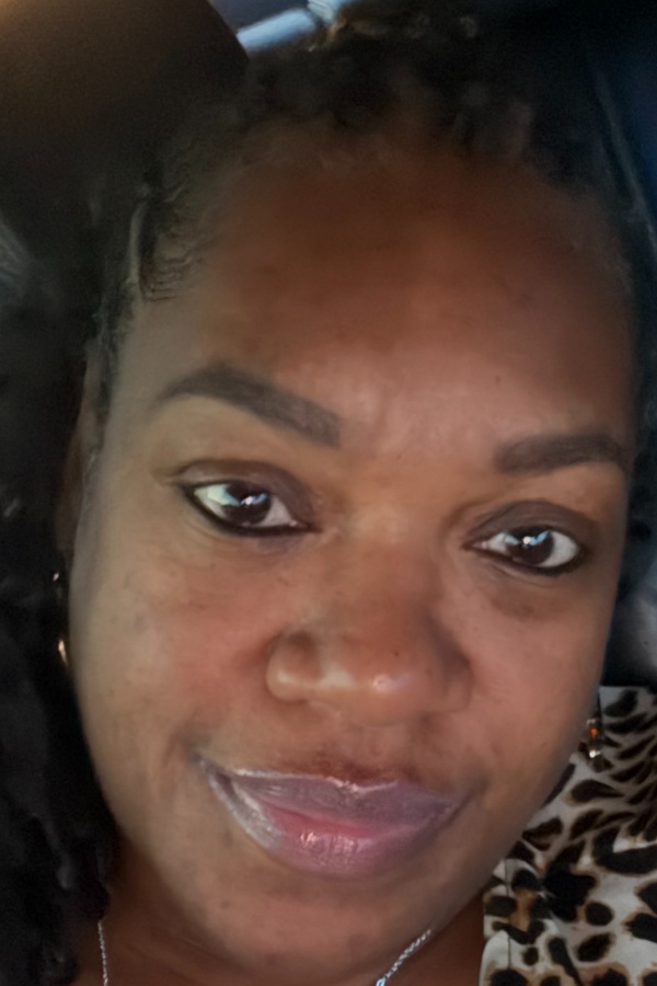 Cruise Brothers Travel Agent Toni Lee